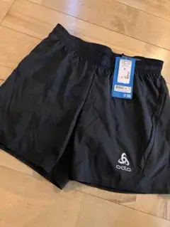 新品　odlo水陸両用ショートパンツ