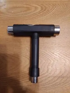 T字レンチ