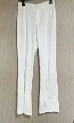 IRIS ホワイトフレアパンツ ストレッチ素材 M 美品