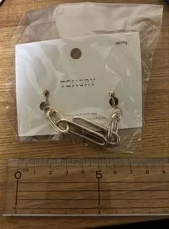 Item thumbnail for item 5f4693f5-5fe2-4c18-9b2a-3ea43b49e144