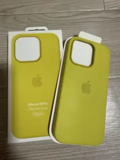 iPhone 16 Pro シリコンケース イエロー