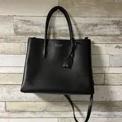 ケイトスペード A4収納可能! 黒 ビジネスバッグ!