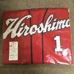 新品未開封 広島東洋カープ 70周年 ハイクオリティーユニフォーム 鈴木誠也
