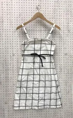 Item thumbnail for item d0aae7d5-48e5-40ca-86a8-69ecca02c548