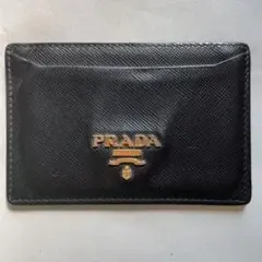 PRADA プラダ 定期入れ
