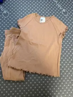未使用！ エイチアンドエム キッズ レギンスとTシャツセット サイズ120