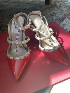 パンプス ヴァレンティノ valentino スタッズ 赤 ヒール