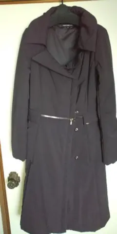フォクシーのかっこいいコートです。