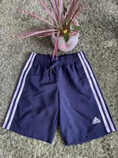 adidas ネイビー 半ズボン 3本ライン