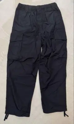 ⭐️新品未使用⭐️UNIQLO U カーゴパンツ ドローコード付き　Sサイズ