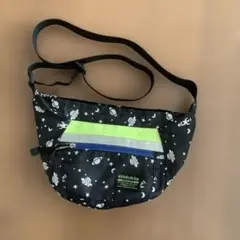 kladskap 宇宙柄ショルダーバッグ