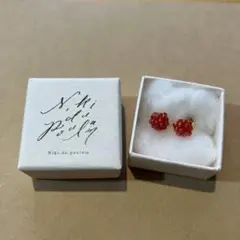 Niki.du.poulain キャッチミーバルーン&小粒ピアスset Niki.du.poulain キャッチミーバルーン&小粒ピアスset
