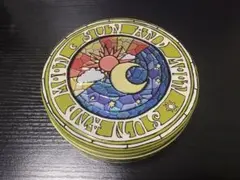 【お菓子は付属していません】お菓子のミカタ　空き缶　太陽と月