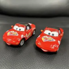 カーズ、ミニカー、ミア＆ティア、キングバージョン、チックヒックスバージョン 新品 カーズ ミニカー ミアティアセット チックヒックス
