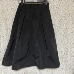 黒の膝丈スカート シンプル ブラック S相当