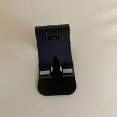 折りたたみ式　スマホスタンド