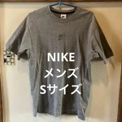 Nike グレー Tシャツ Sサイズ