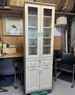 【洗浄消毒作業済】【美品】（株）ユーアイ　カントリー調 食器棚 カップボード カップボード 食器棚 カントリー調 フレンチスタイル 幅60cm
