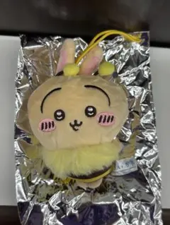 ちいかわ ハチさんぬいぐるみ うさぎ