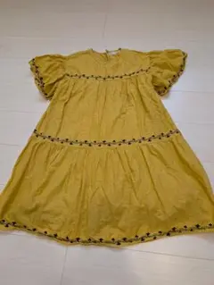 164★ZARA　刺繍入りフリル袖ワンピース