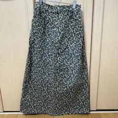 レオパード柄スカート