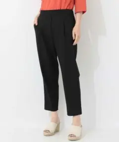 【ジョルジュ・レッシュ】【洗える】タックテーパードパンツ クロップド タック入り
