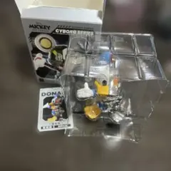 サイボーグシリーズ　ドナルド・ダック　52TOYS