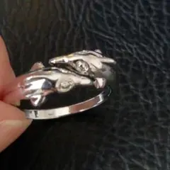 イルカデザイン シルバーオープンリング　　フリーサイズ