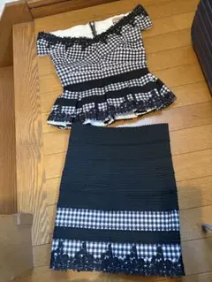 ギンガムチェックオフショルダーセット