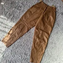 Item thumbnail for item 05530148-d25a-4a8d-a4bc-9040d1d4bd24