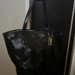 avvトートバック　新品