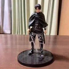 リヴァイ フィギュア 調査兵団
