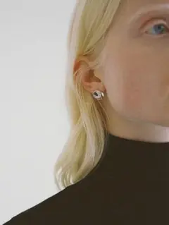 Item thumbnail for item c61ee853-4e9f-403b-bab8-3474a2fdda7b