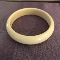 象牙色　バングル