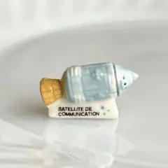 フランス　フェーブ　衛星　宇宙