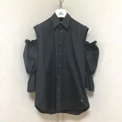 ヴィヴィアンウエストウッド⭐︎オフショルダーブラウス