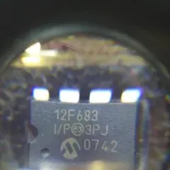 12F683