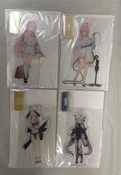 ブルーアーカイブ　アクリルスタンド 4個セット