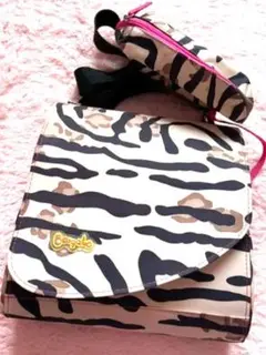 Item thumbnail for item 48947c33-37de-4e44-8375-db1693cd0059