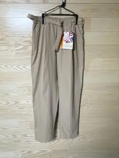 ベージュ チノパン スラックス