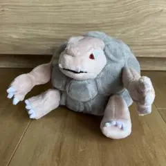 ゴローニャ　ぬいぐるみ　ポケモン　ポケモンセンター　正規品　美品