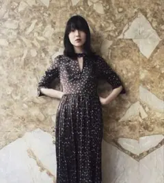 試着のみ 17ss Mame Kurogouchi ブラック 小花柄 ワンピース