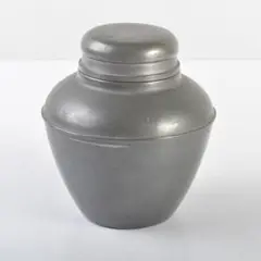 Item thumbnail for item f46469af-b200-4728-805e-43f165640fd7