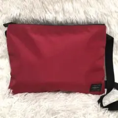 Item thumbnail for item 34dd2f6b-4fce-4455-8025-5461ede8c7ff