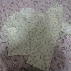 コスメ柄　長袖　サテン　パジャマ　130