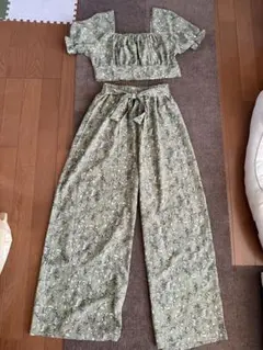 花柄ショートスリーブセットアップ Mサイズ