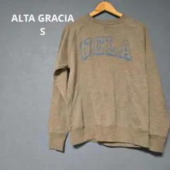 ALTA GRACIA UCLA クルーネック スウェット オリーブグリーン
