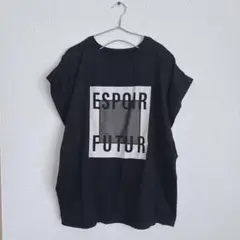 CLOVE Tシャツ