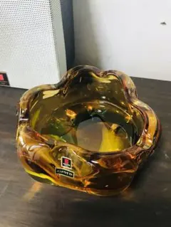 マルティグラス　灰皿　レトロ　オレンジ花柄　グリーン マルティグラス 灰皿 レトロ オレンジ花柄 グリーン