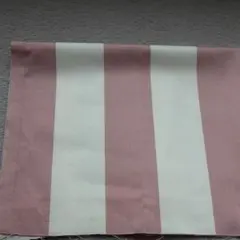 生地 57×44センチ